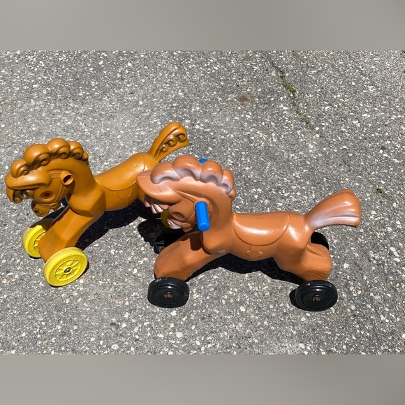2 vintage blow mold child ride-on horse toys - Picture 4 of 5